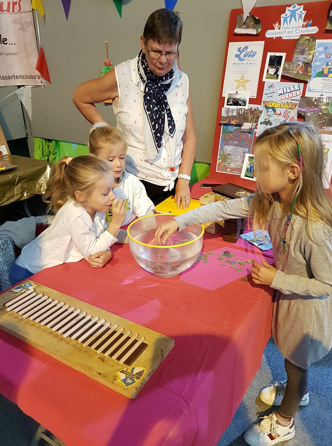 Deux petites filles testent une célèbre épreuve de Fort Boyard